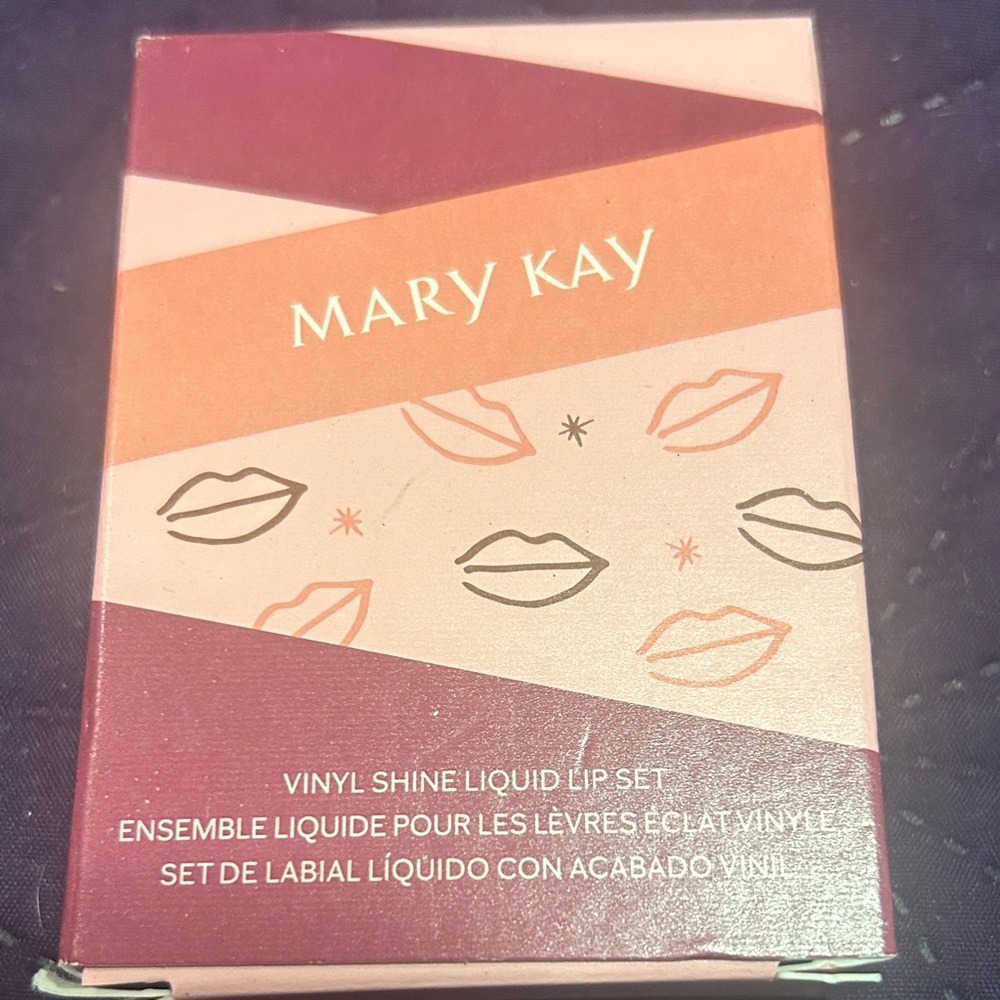 Mary Kay Vinyl Shine Liquid Lip Set - Pink and Orange